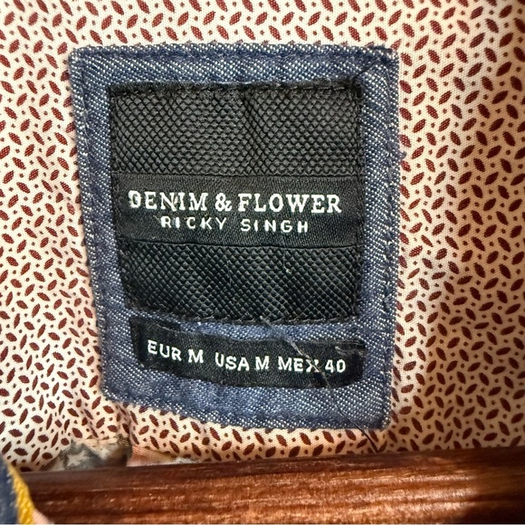 Denim & Flower | Brown Floral Button Down Shirt | Sz M - Picture 3 of 10